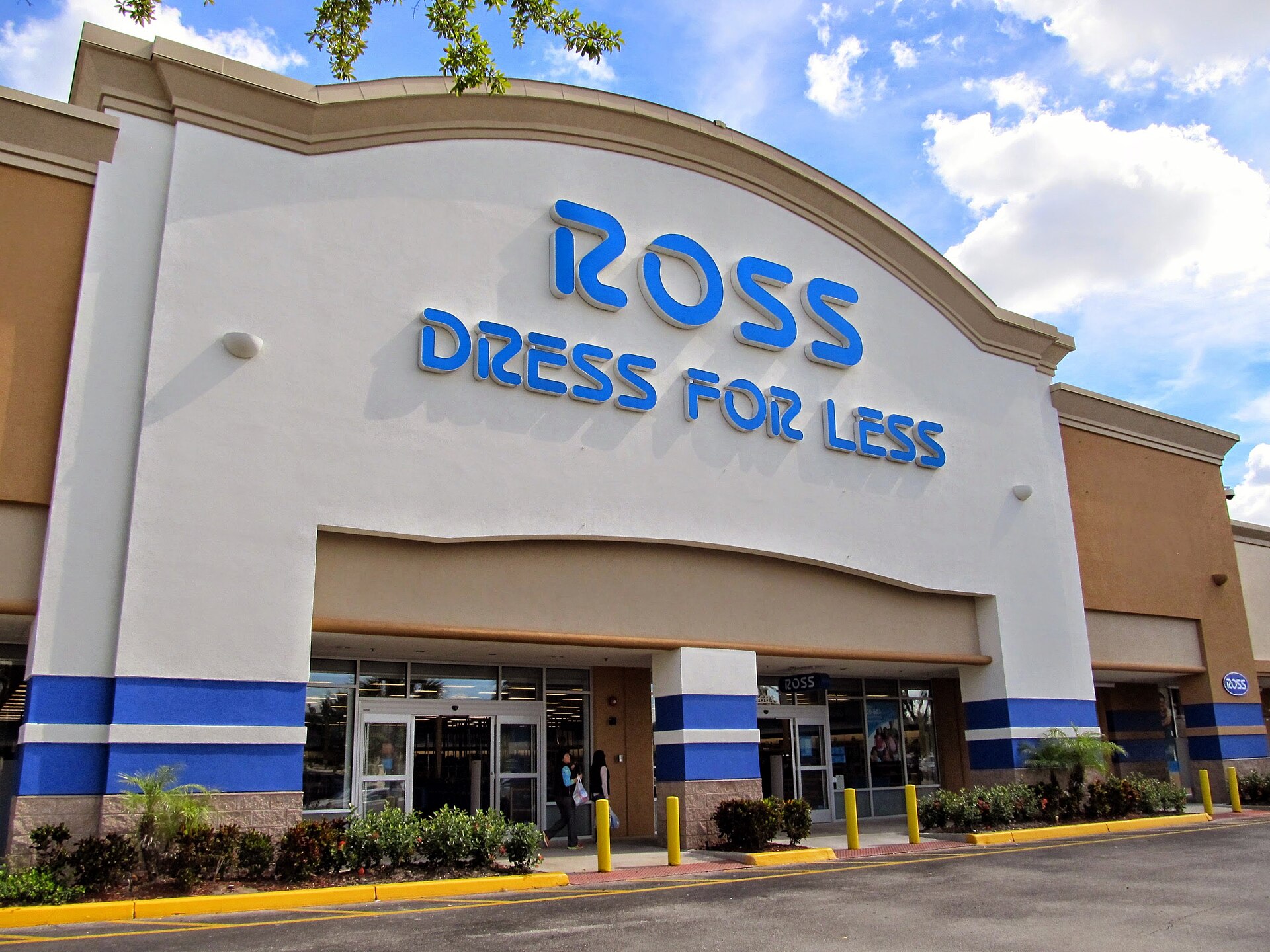 Ross Store 01