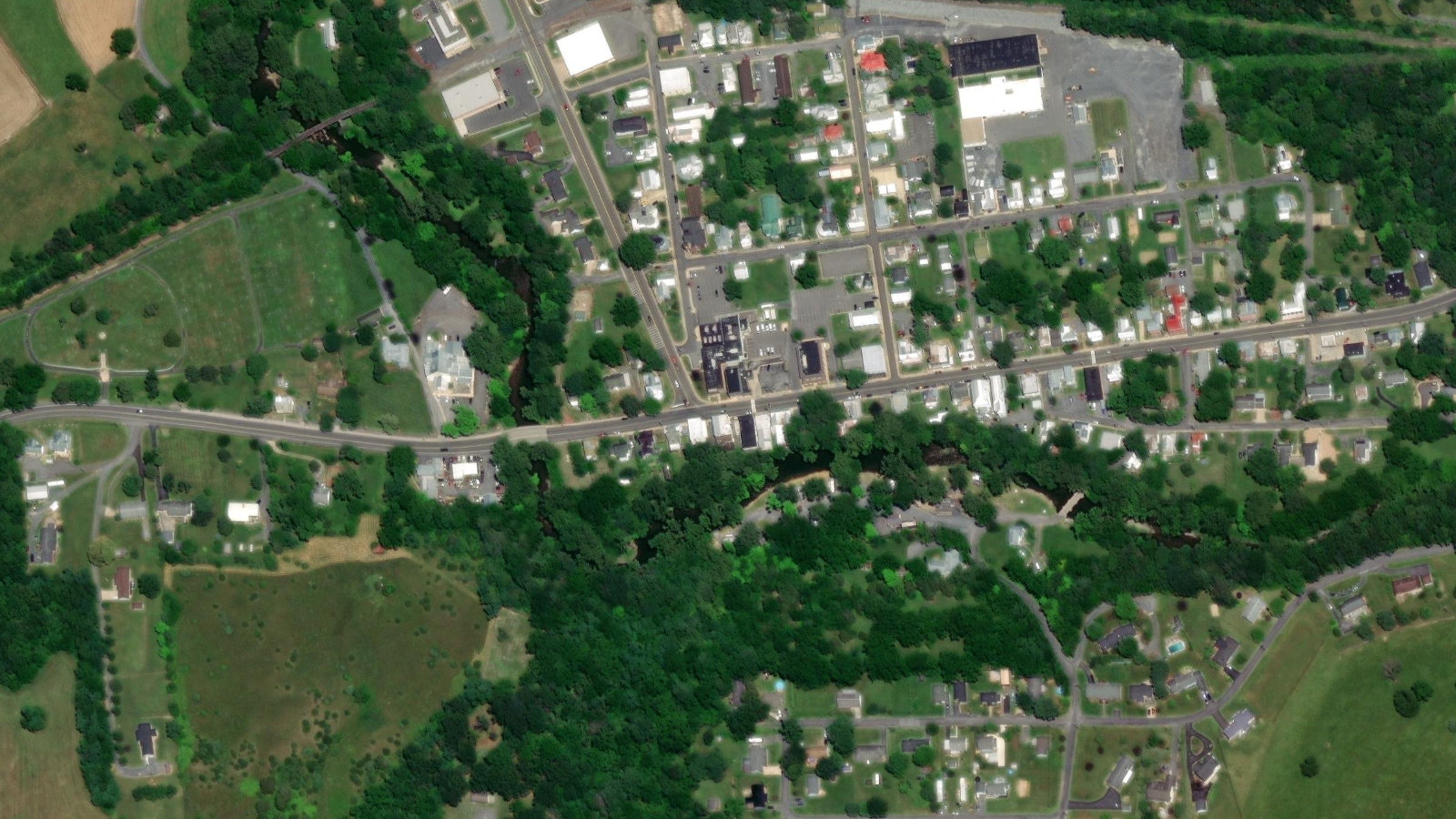 PO BOX 459, EDINBURG, VA（本社・衛星）