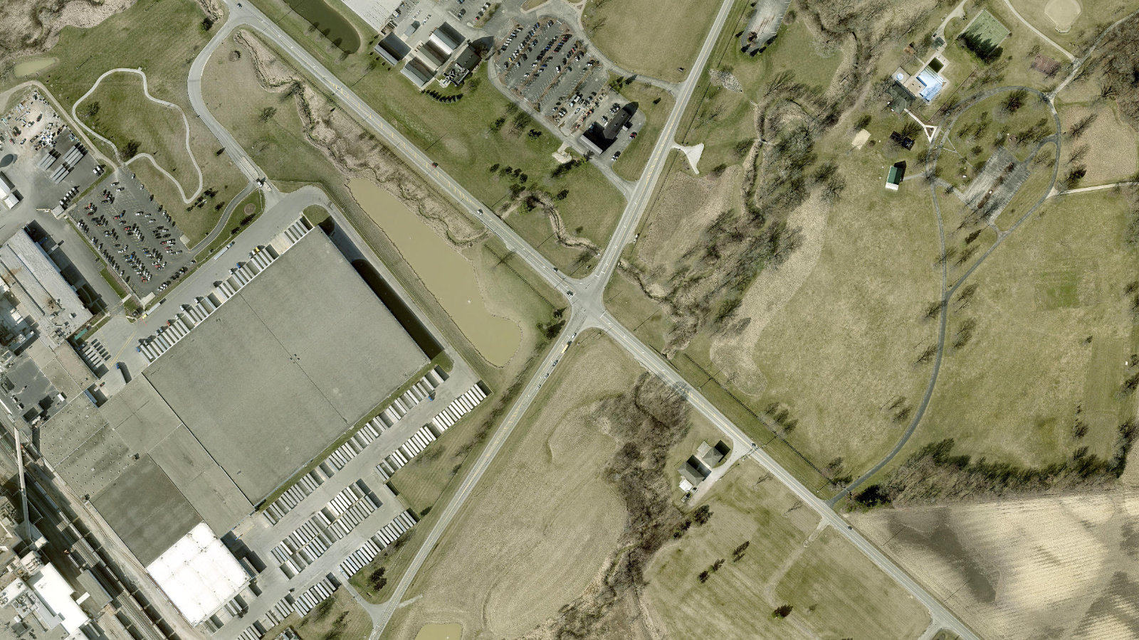 14111 SCOTTSLAWN ROAD, MARYSVILLE, OH(本社・衛星)