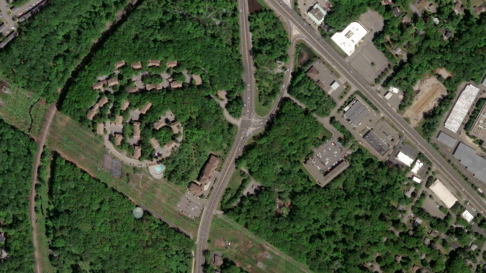 115 TABOR ROAD, MORRIS PLAINS, NJ(本社・衛星)