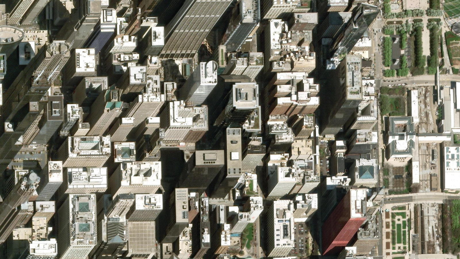 131 SOUTH DEARBORN STREET, CHICAGO, IL（本社・衛星）