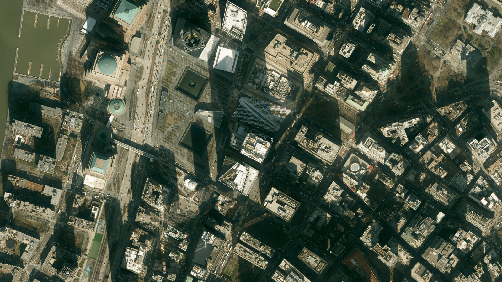 175 GREENWICH STREET, NEW YORK, NY(本社・衛星)