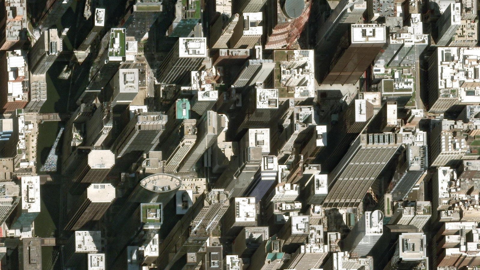30 NORTH LASALLE STREET, CHICAGO, IL（本社・衛星）