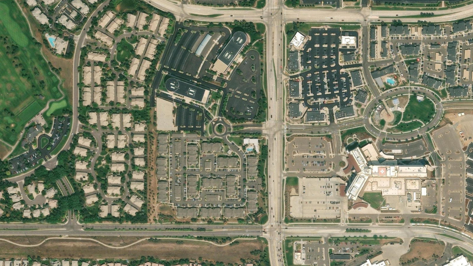 1745 SHEA CENTER DRIVE, HIGHLANDS RANCH, CO（本社・衛星）