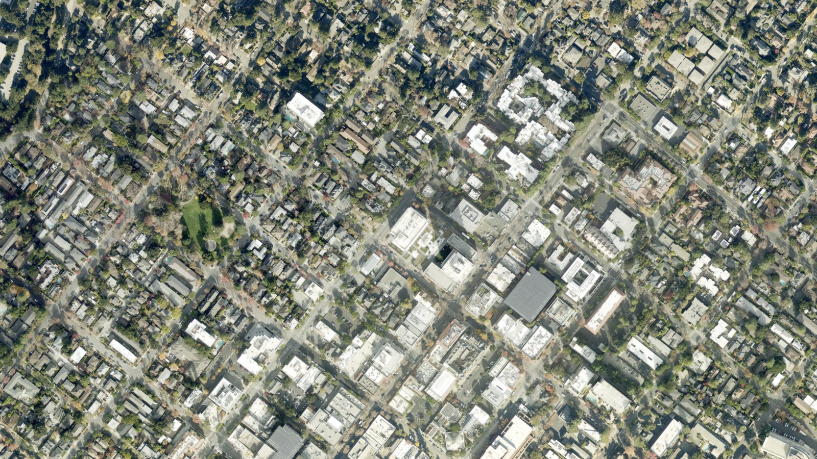 530 LYTTON AVENUE, PALO ALTO, CA(本社・衛星)