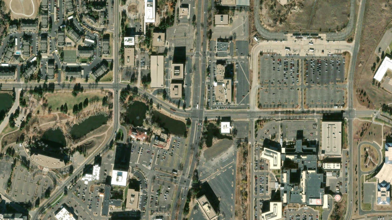 225 UNION BLVD., LAKEWOOD, CO(本社・衛星)