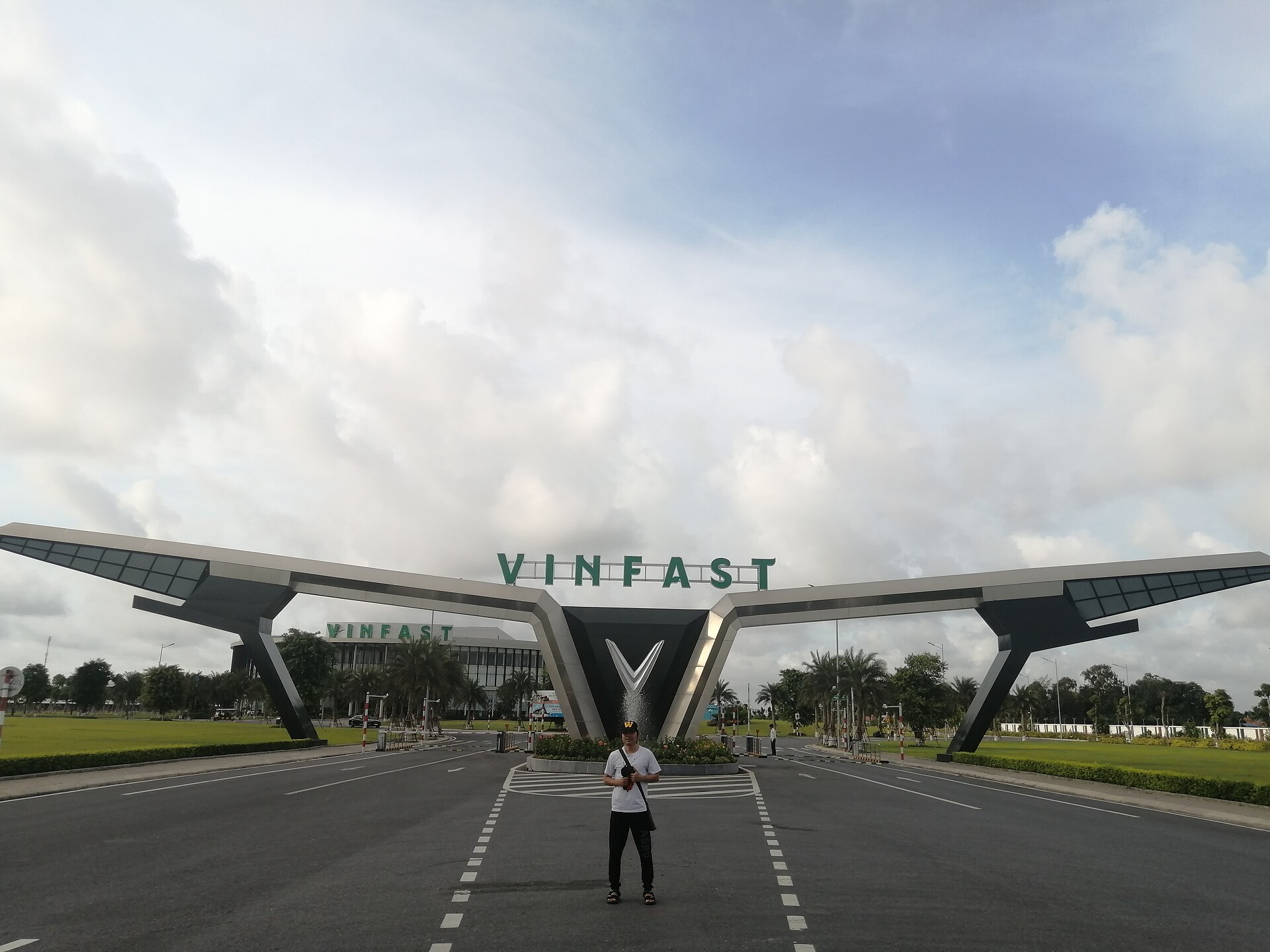 Newone - Hung An - VinFast 2020