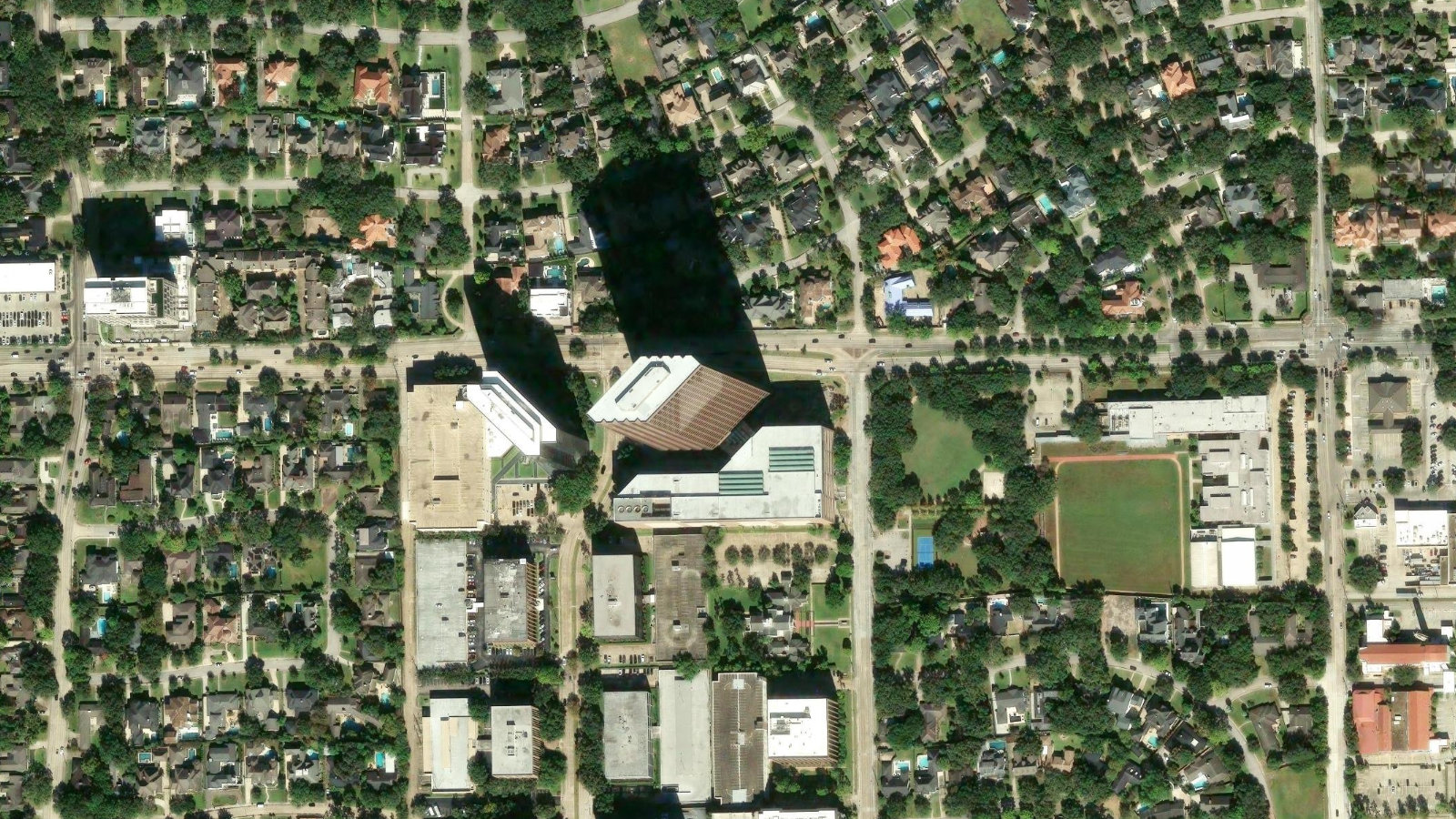 5555 SAN FELIPE STREET, HOUSTON, TX(本社・衛星)