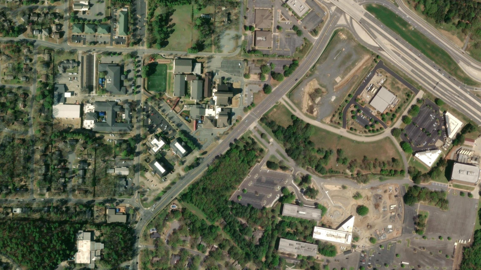 4009 N. RODNEY PARHAM RD., LITTLE ROCK, AR(本社・衛星)