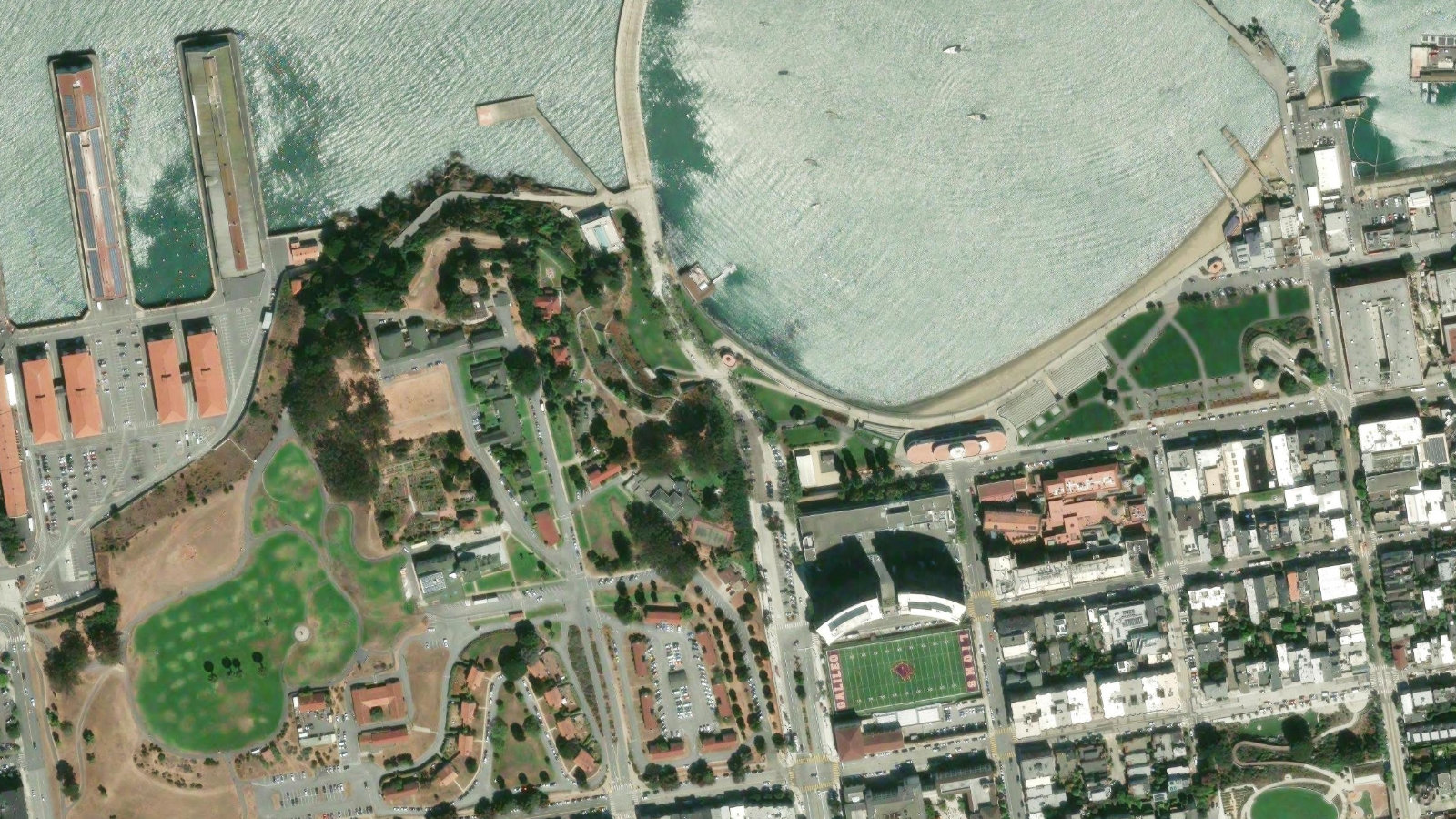 3250 VAN NESS AVENUE, SAN FRANCISCO, CA(本社・衛星)