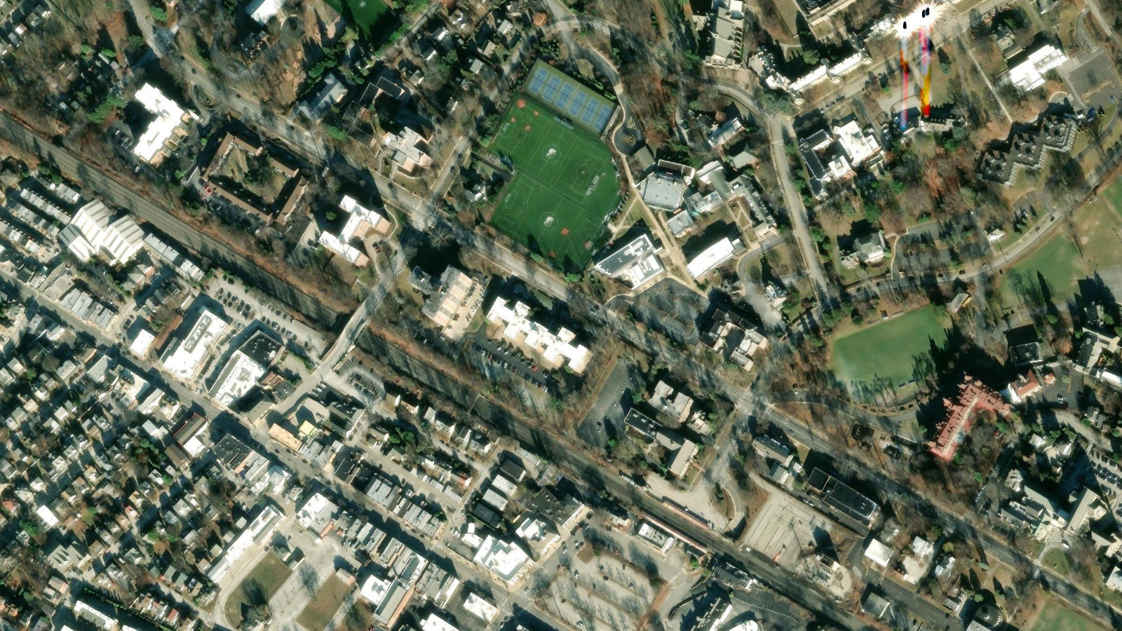 762 W. LANCA, BRYN MAWR, PA(本社・衛星)