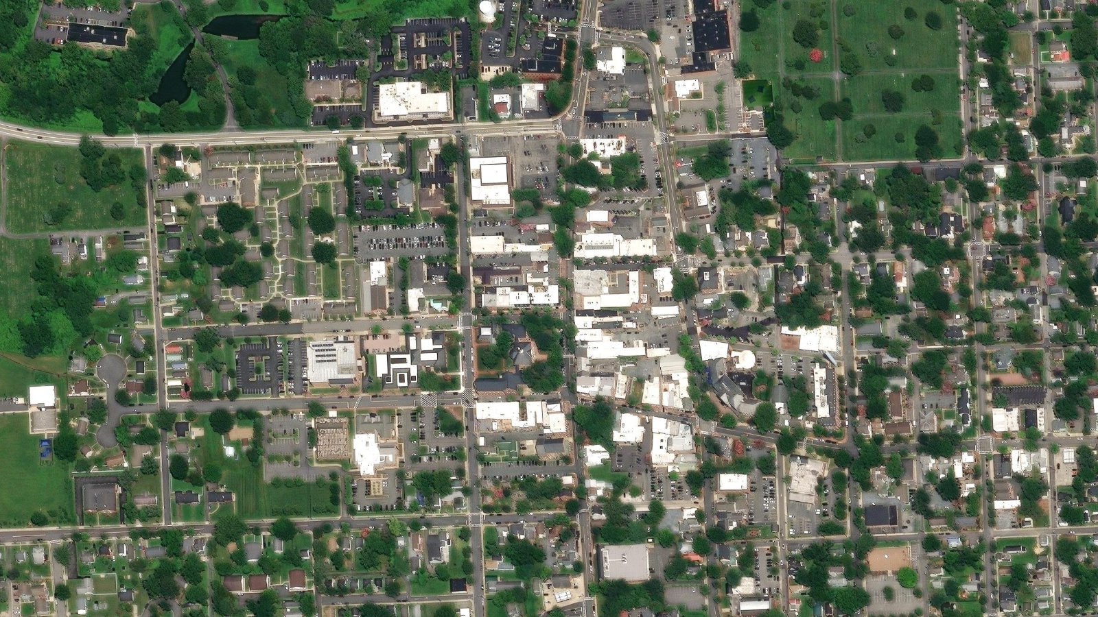 9 FEDERAL STREET, EASTON, MD（本社・衛星）